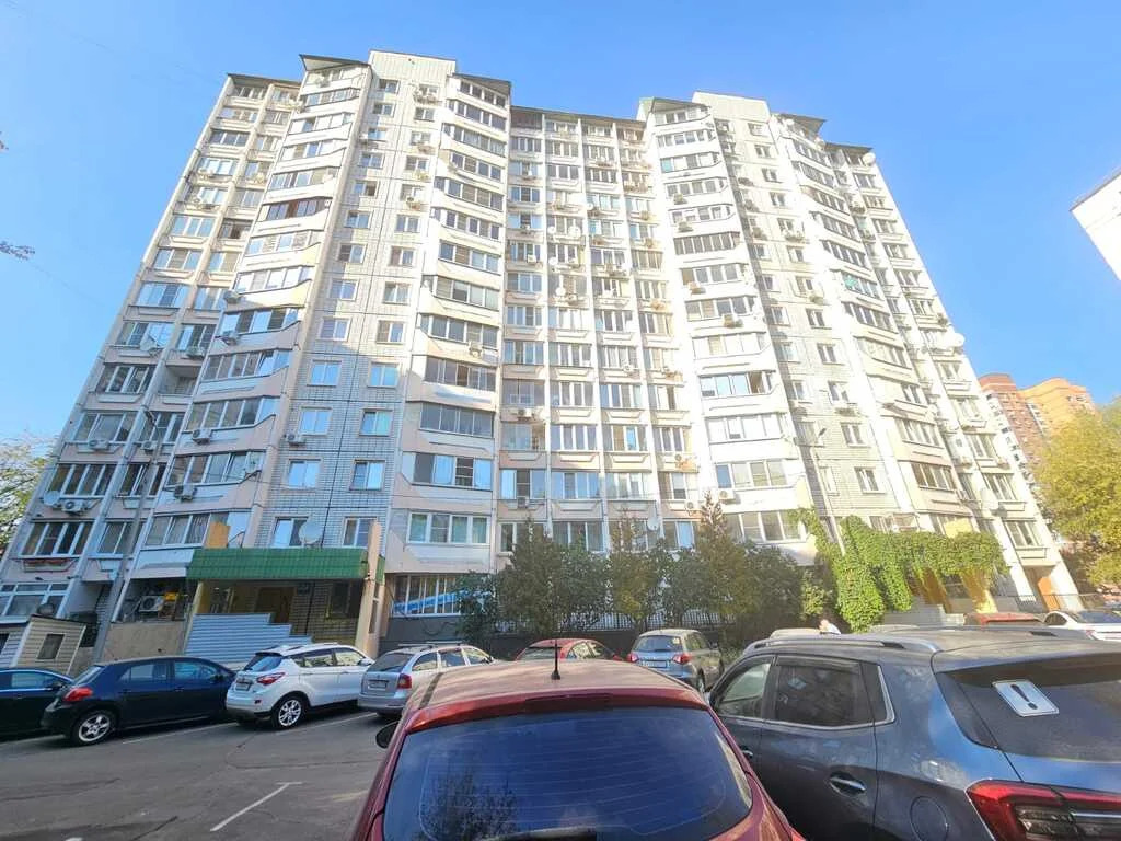 Купить 3-комнатную квартиру