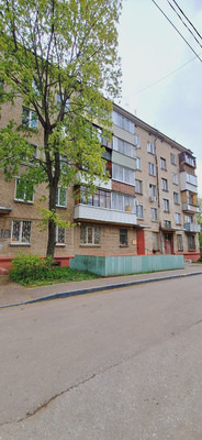 Купить 3-комнатную квартиру