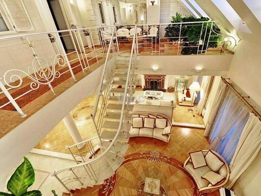 Снять 4-комнатную квартиру