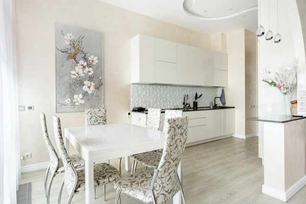 Купить 4-комнатную квартиру